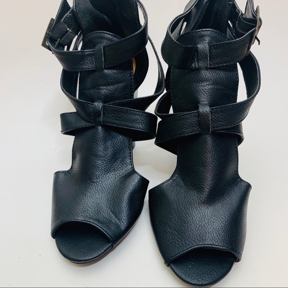 rumor open toe side buckle bootie